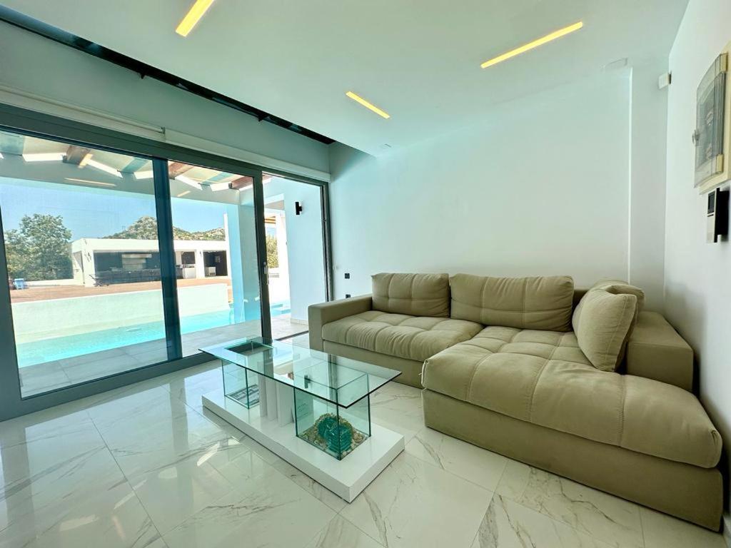 Leblanc Luxurious Beachfront Villa, Gcollectiongr Ermioni Exterior photo