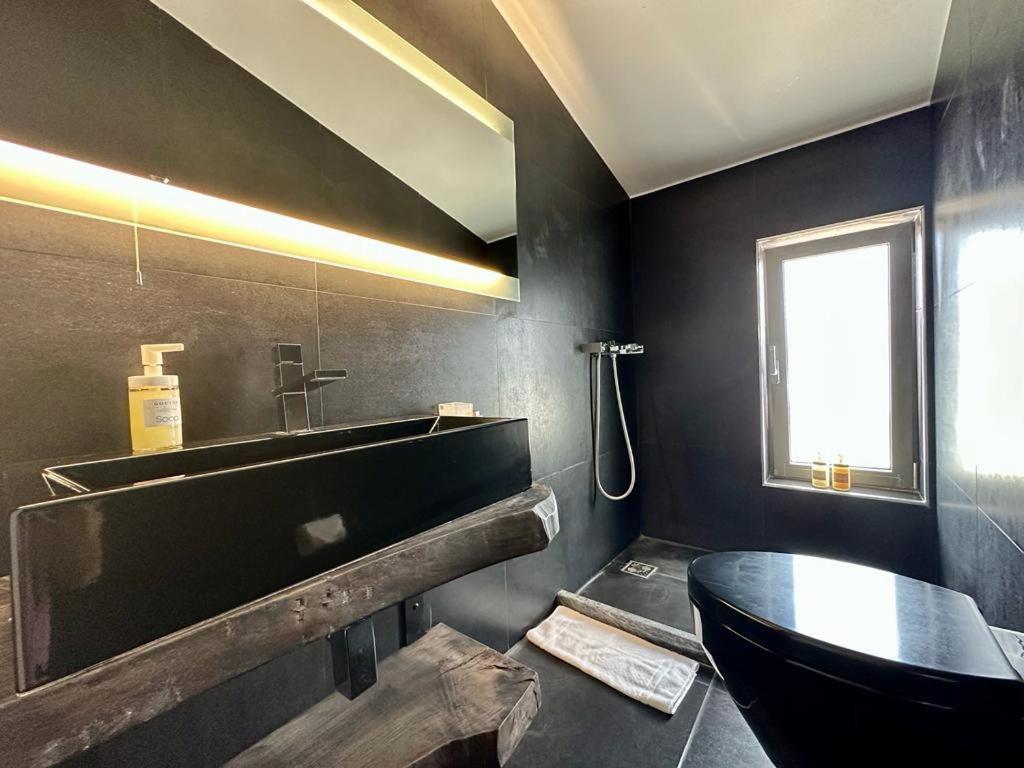 Leblanc Luxurious Beachfront Villa, Gcollectiongr Ermioni Exterior photo