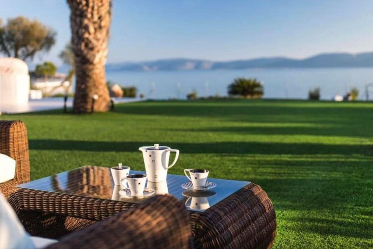 Leblanc Luxurious Beachfront Villa, Gcollectiongr Ermioni Exterior photo